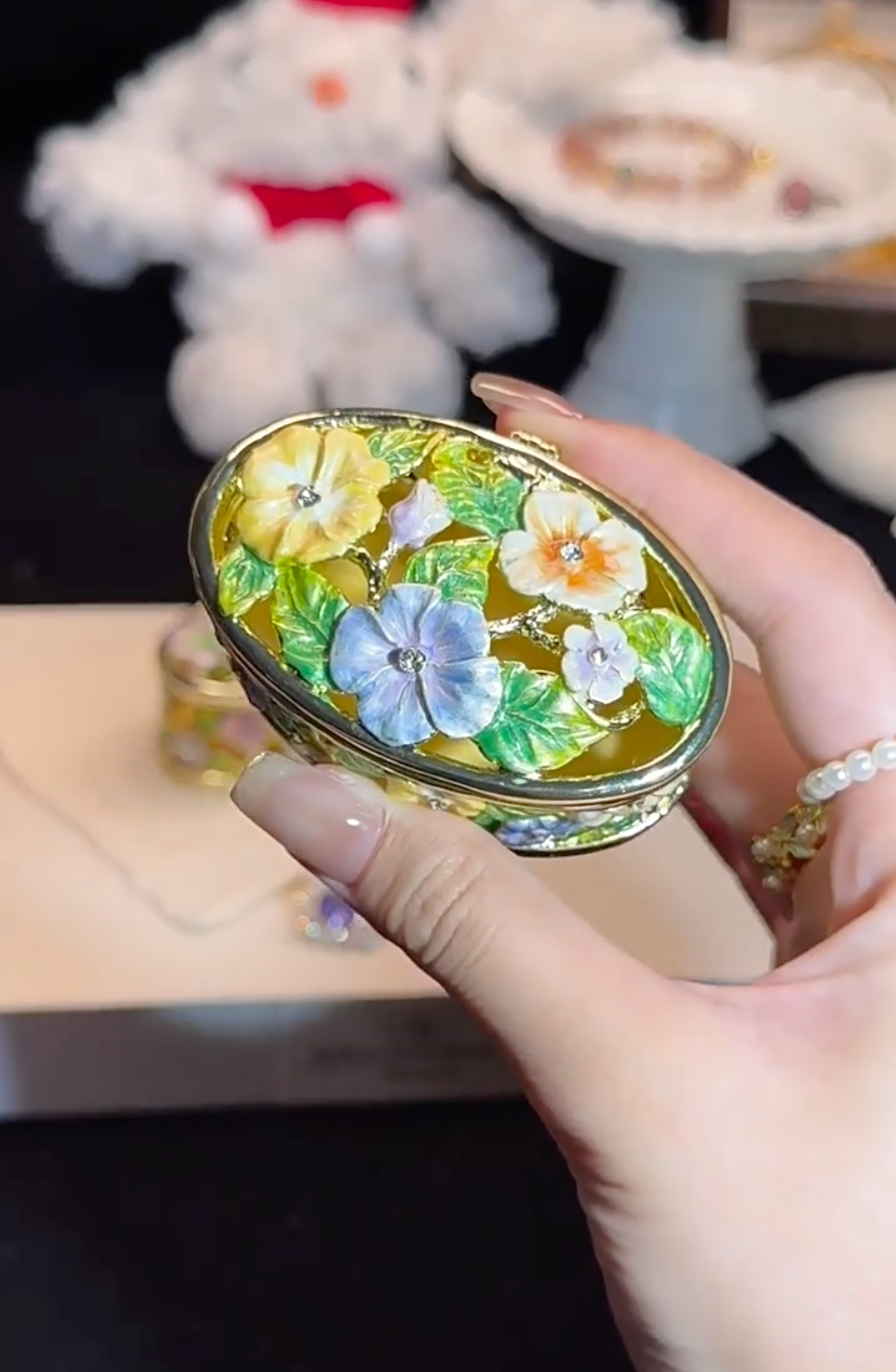 Hand Enameled Jewelry Box- Flower Box(6.8*4.2*3.5 cm/2.7*1.7*1.4 inch;0.195 kg/6.9 oz)