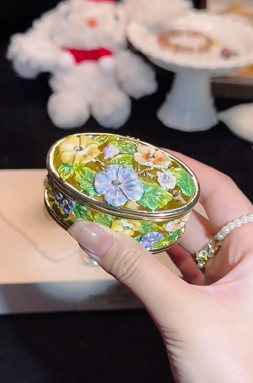 Hand Enameled Jewelry Box- Flower Box(6.8*4.2*3.5 cm/2.7*1.7*1.4 inch;0.195 kg/6.9 oz)