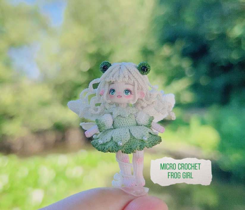 Crochet Mini Girl/Frog Girl/Micro Crochet/Lace Cotton