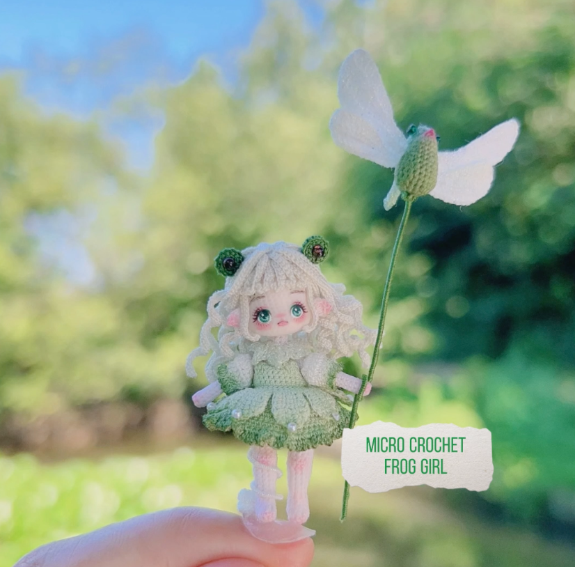 Crochet Mini Girl/Frog Girl/Micro Crochet/Lace Cotton