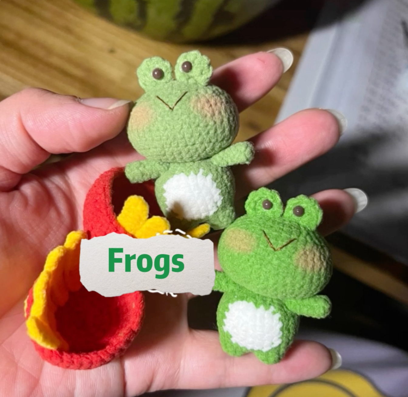 Crochet MacDonal's Frog(5 cm/2 inch)