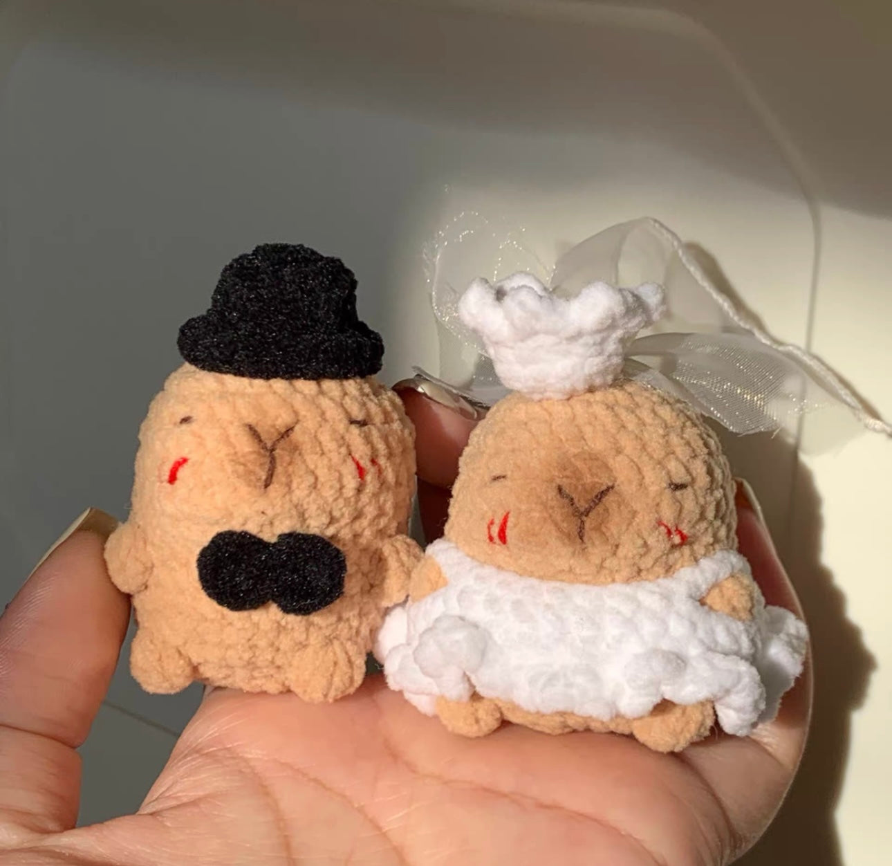 Crochet Capybara (5~7 cm/2~2.8 inch)