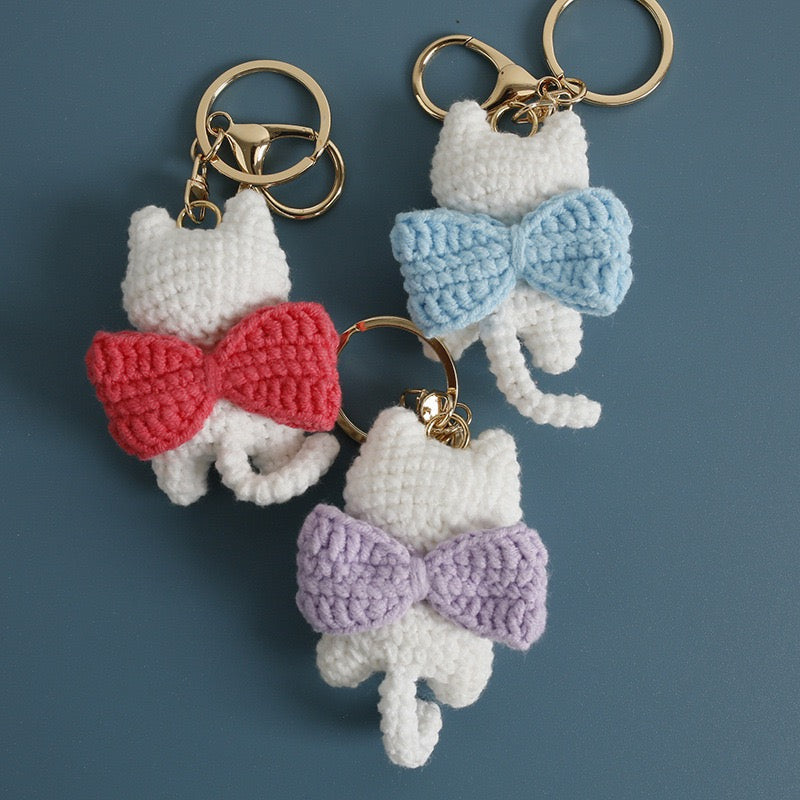 Cat with Bowknot Keychain
