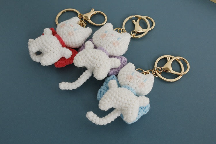 Cat with Bowknot Keychain
