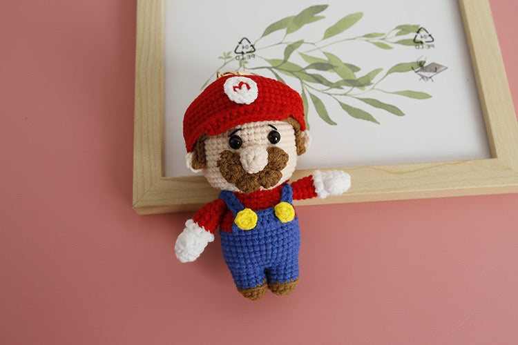 Super Mario / Luigi Keychain