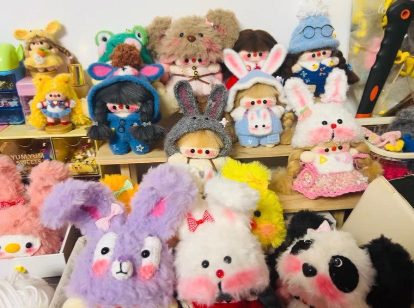 Crochet Doll/Mini Girl/Pig Girl/Knitted Cloth