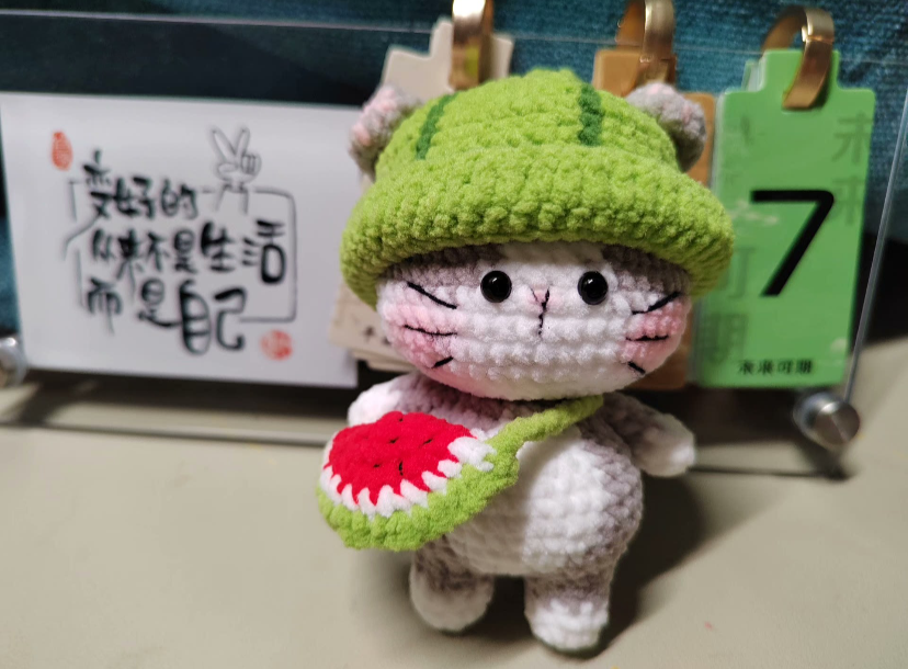 Crochet Cat with Fruit Bag
