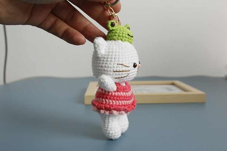 Hello Kitty/Cat with Frog Hat(11 cm/4.3 inch)