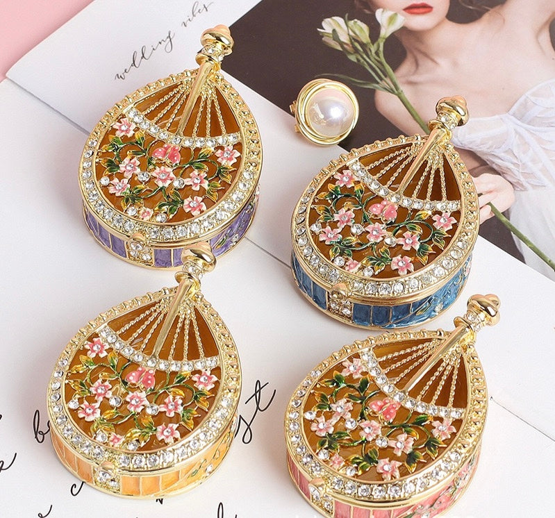 Hand Enameled Jewelry Box- Flower Box(8.5*5.5*2.5 cm/3.3*2.2*1 inch;0.15 kg/5.3 oz)