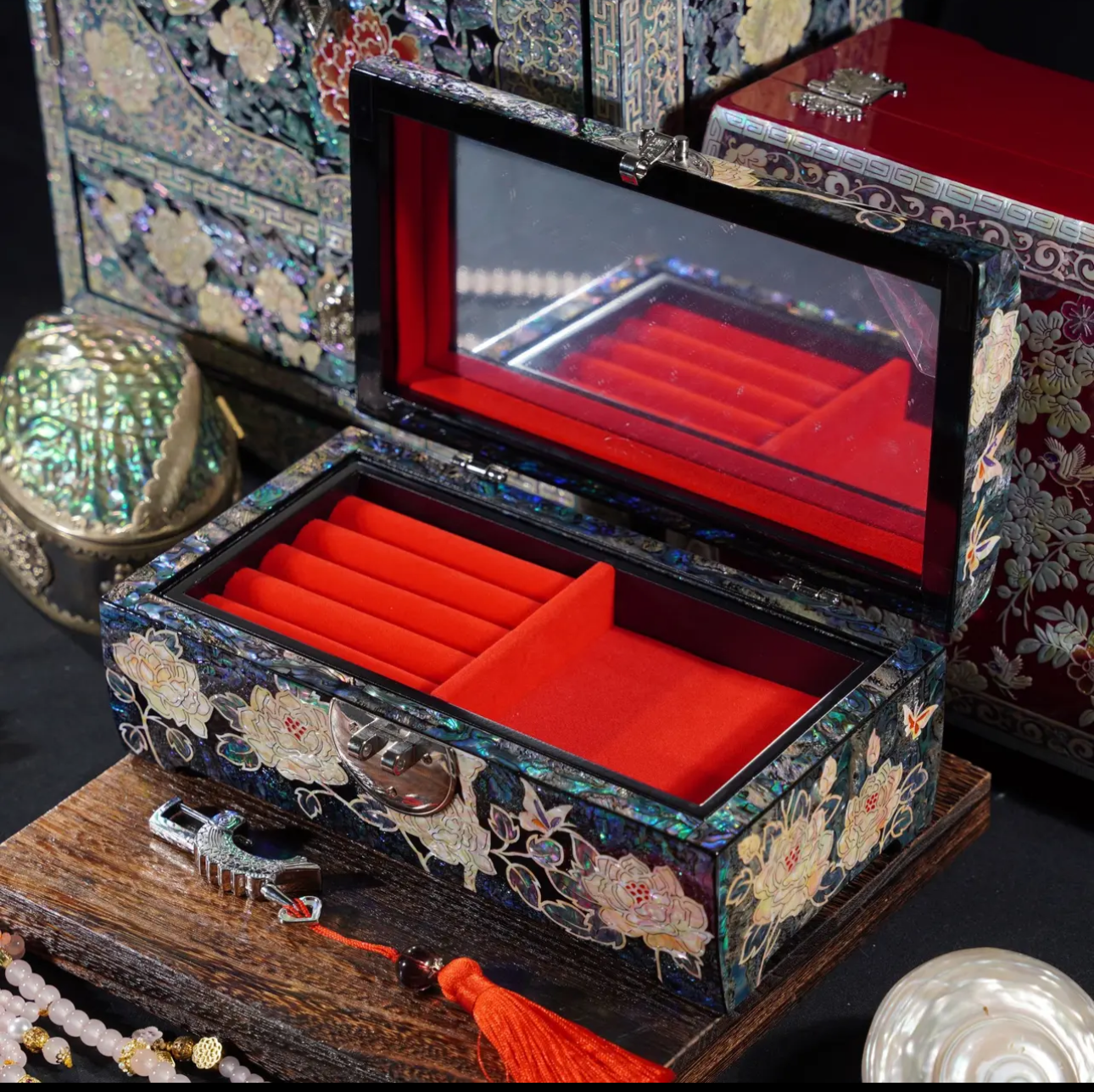 Mother of Pearl Wooden Jewelry Box- Peony and Pink Bird(18.6*11.6*8 cm/7.3*4.6*3.1 inch)
