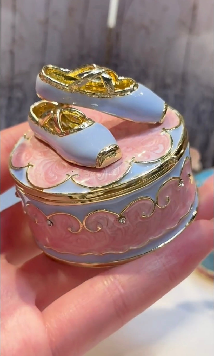 Hand Enameled Jewelry Box- Ballet Shoes(5.3*5 cm/2.1*2 inch; 0.155 kg/5.5 oz)