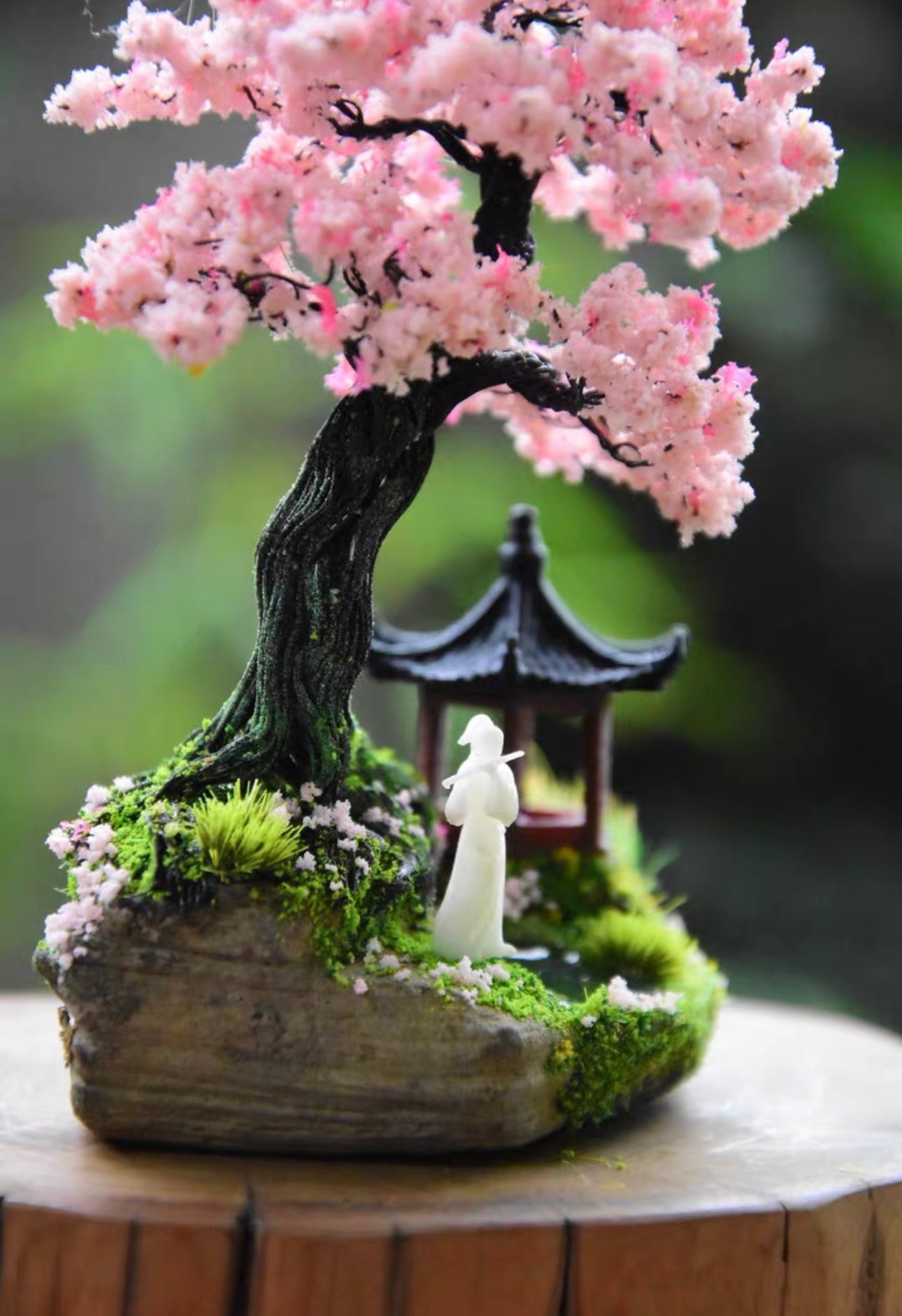 Wire Mini Bonsai/Flower Blossom Tree with 4D Printed Building(10.5*8 cm/ 4.1*3.1 inch)
