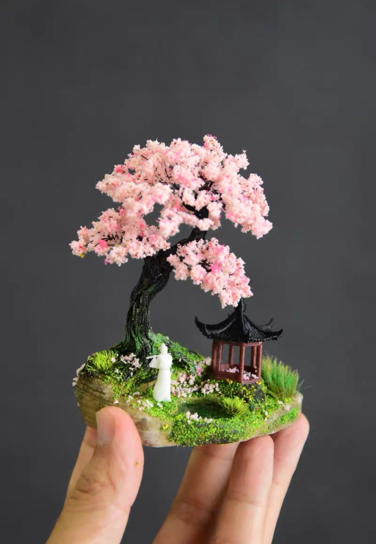 Wire Mini Bonsai/Flower Blossom Tree with 4D Printed Building(10.5*8 cm/ 4.1*3.1 inch)