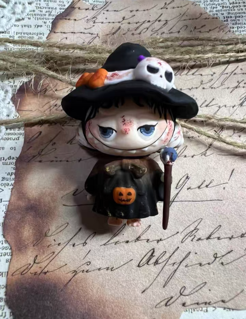 Labubu/Sanrio(3.5 cm/1.4 inch)