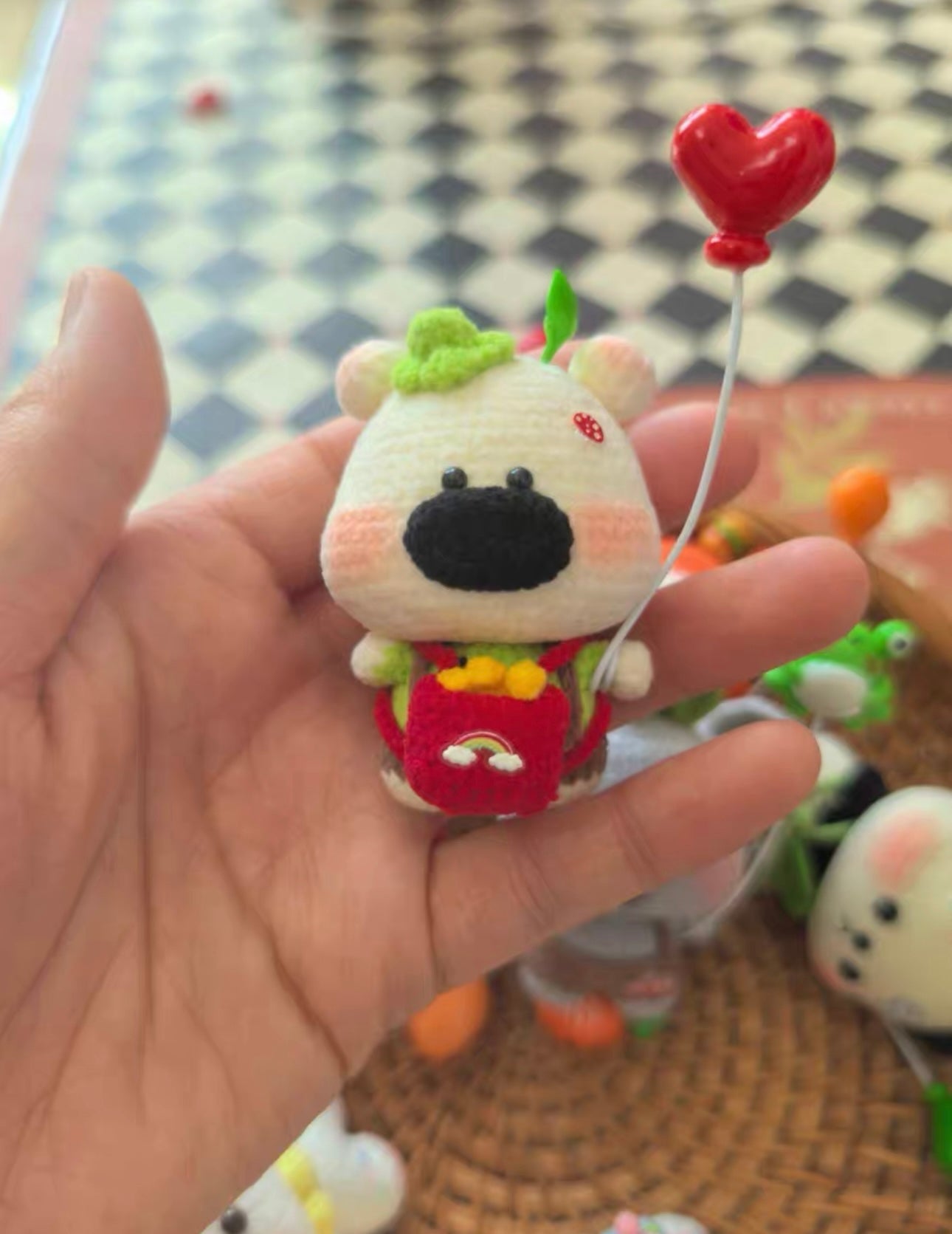Crochet Mini Animals/Cat with Headphone/Mouse with Headphone/Chicken with Ice Cream/Eeyore/Panda/White Bear(6~7 cm/2.4~2.8 inch)