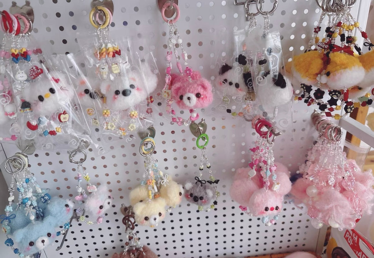 Crochet Animal Phone Charm/Siamese/Pig/Bear/Tiger/HelloKitty/Jellyfish/Bunny