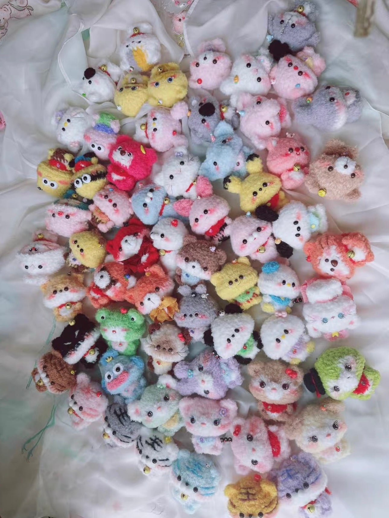 Crochet Animal/Fishman/Siamese/Pig/Bear/Tiger/HelloKitty/Bunny/Tiger/Bear/cat/Tigger/Elephant/Patrick