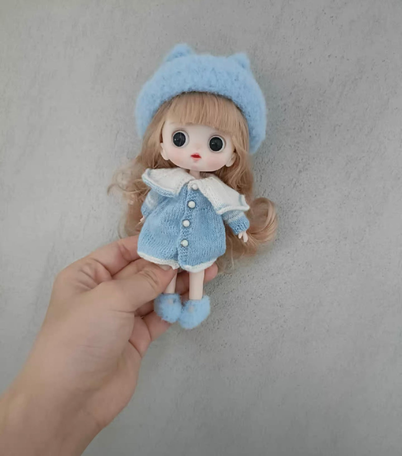 Doll with Knitted Outfit(11 cm/4.3 inch)
