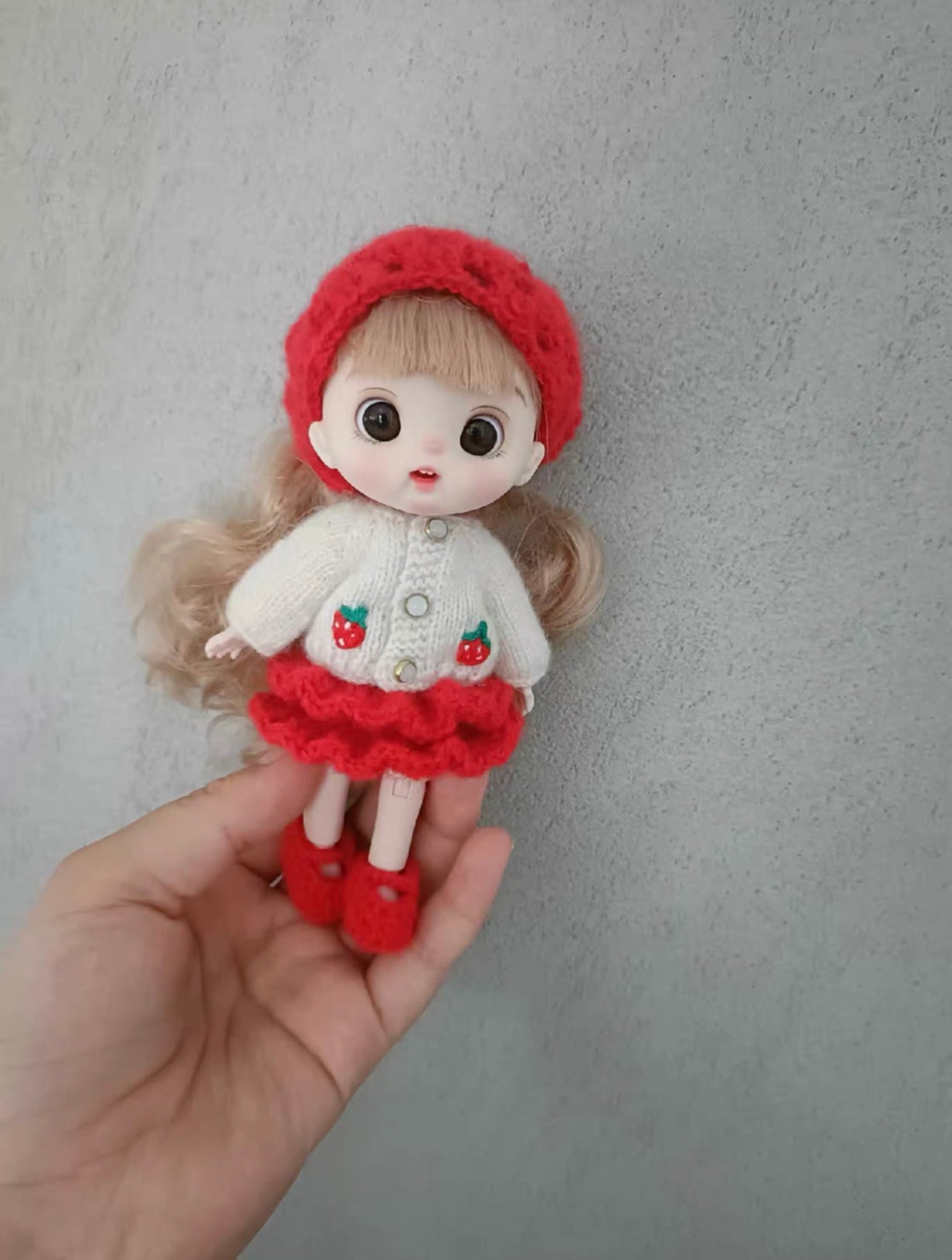 Doll with Knitted Outfit(11 cm/4.3 inch)