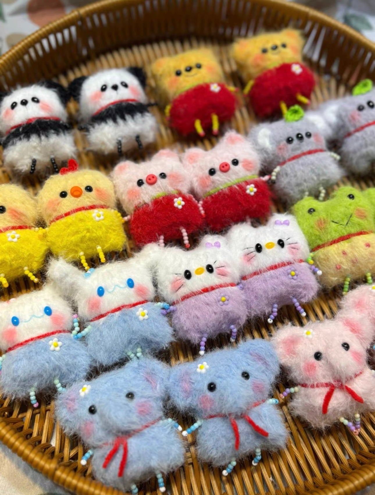 Crochet/Beaded Mini Animals(6~7 cm/2.4~2.8 inch)