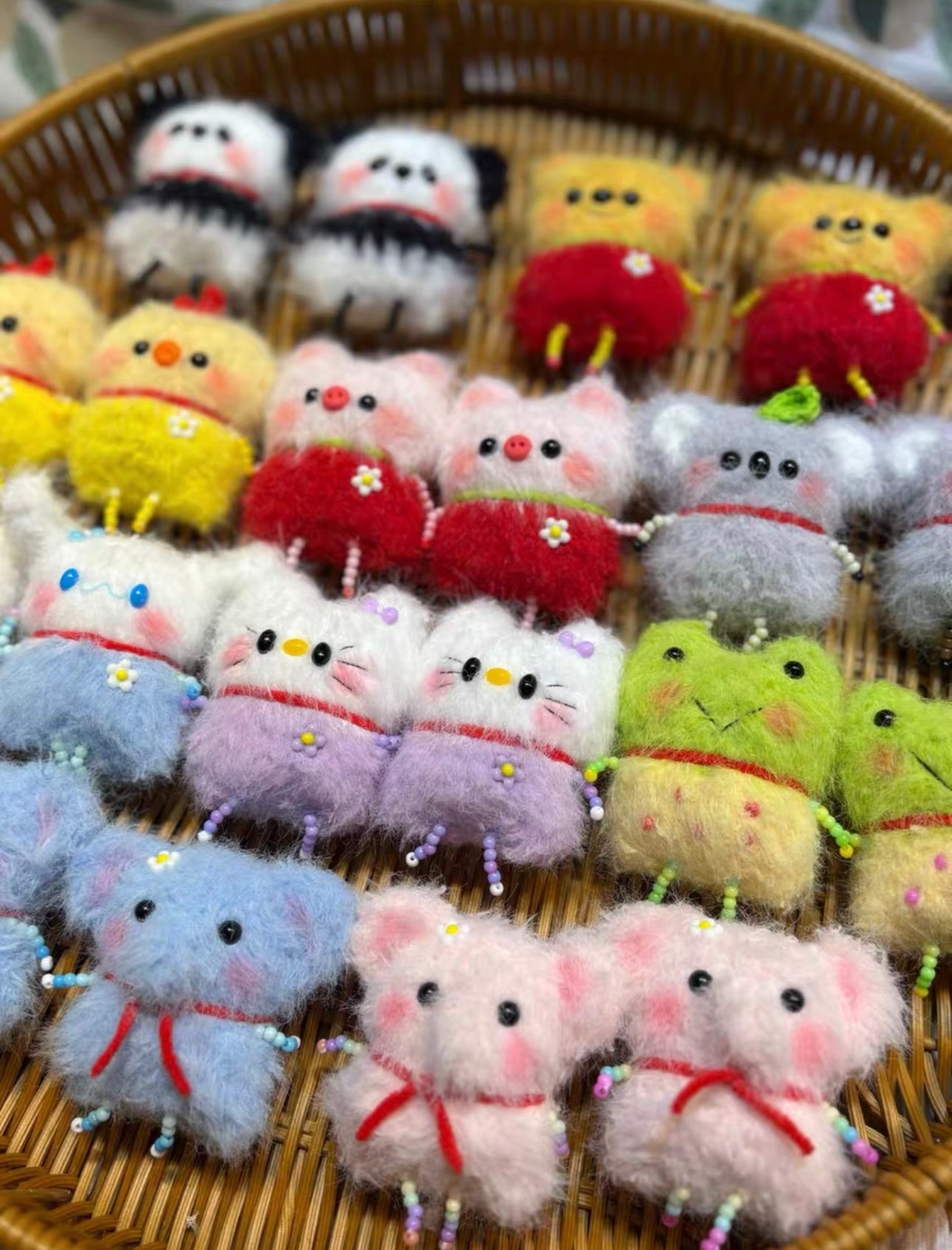 Crochet/Beaded Mini Animals(6~7 cm/2.4~2.8 inch)