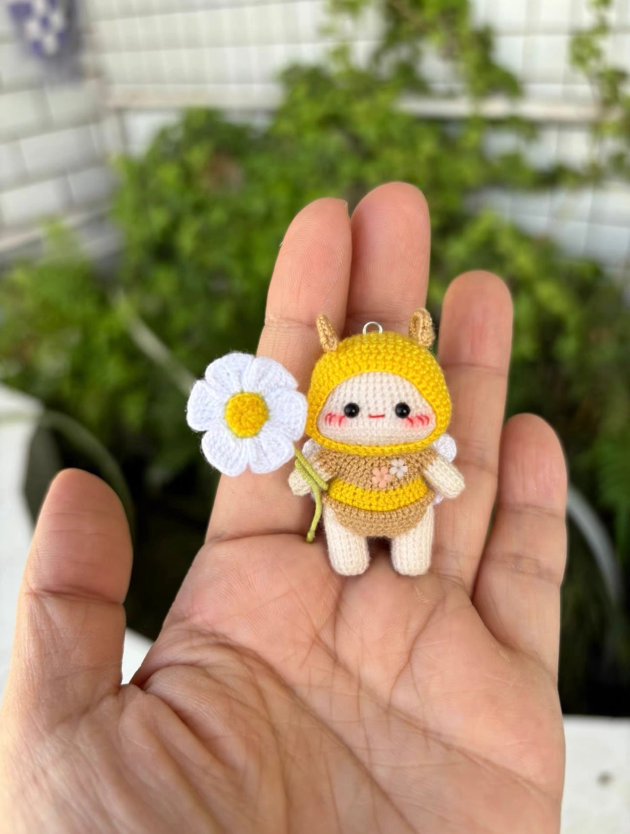 Crochet Mini People with Outfit/Bee/Frog/Totoro/Micro Crochet(4.5 cm/1.8 inch)