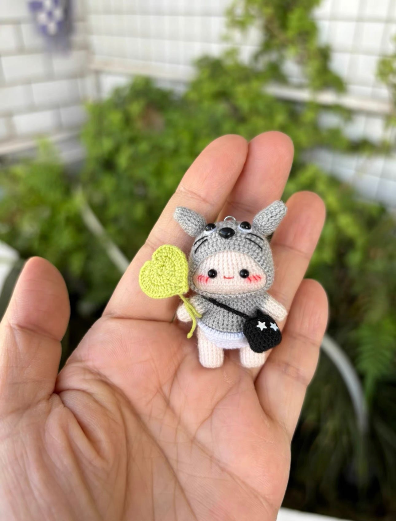 Crochet Mini People with Outfit/Bee/Frog/Totoro/Micro Crochet(4.5 cm/1.8 inch)