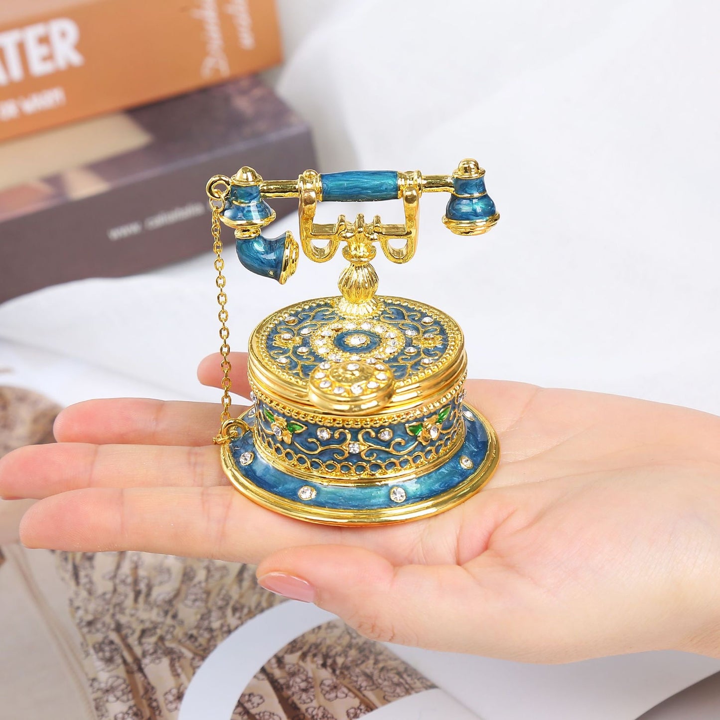 Hand Enameled Jewelry Box- Telephone(6.5*6.5 cm/2.6*2.6 inch; 0.27 kg/9.5 oz)