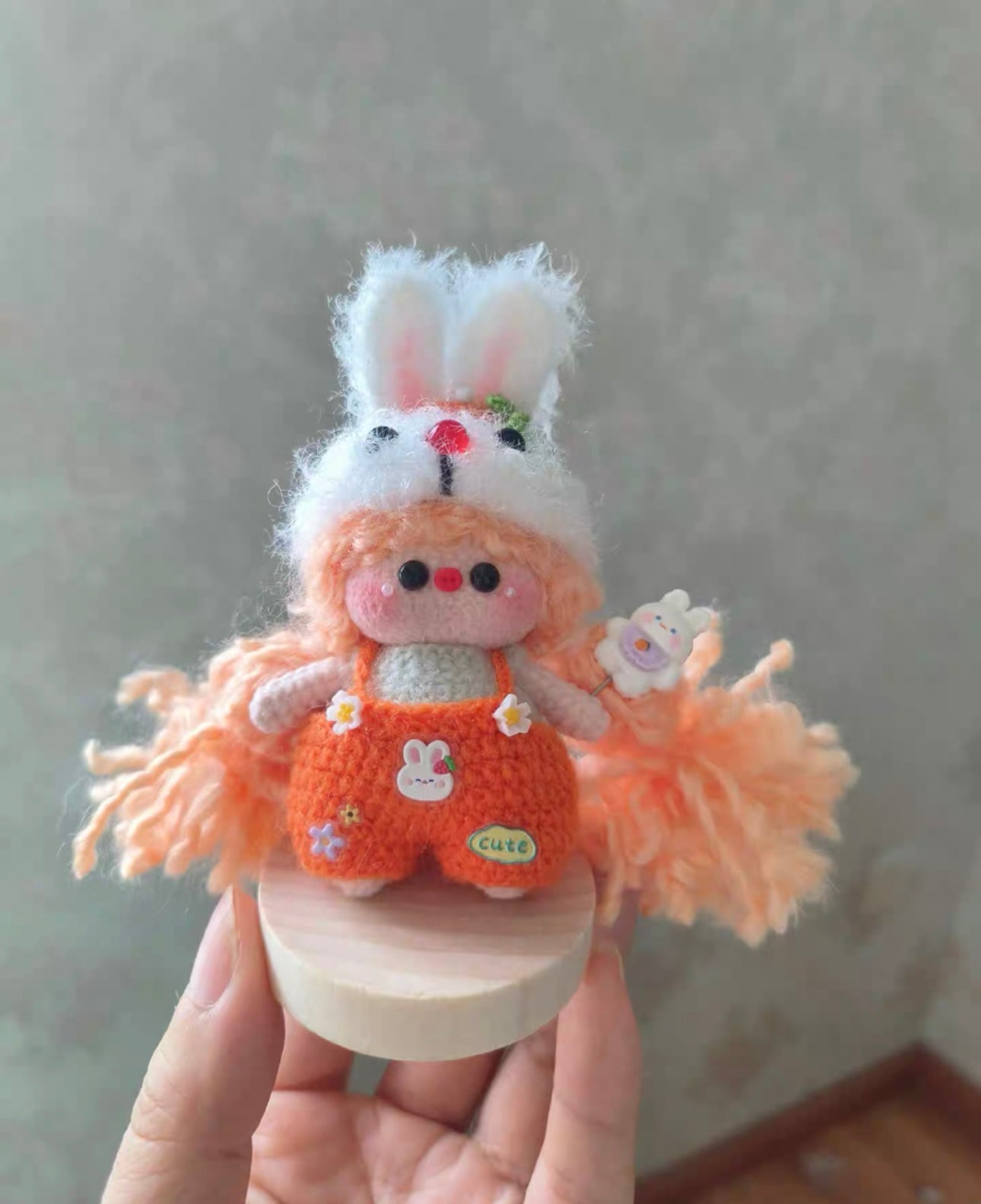 Crochet Pig Girl with Outfit/Mini Girl(6~7 cm/2.4~2.8 inch)