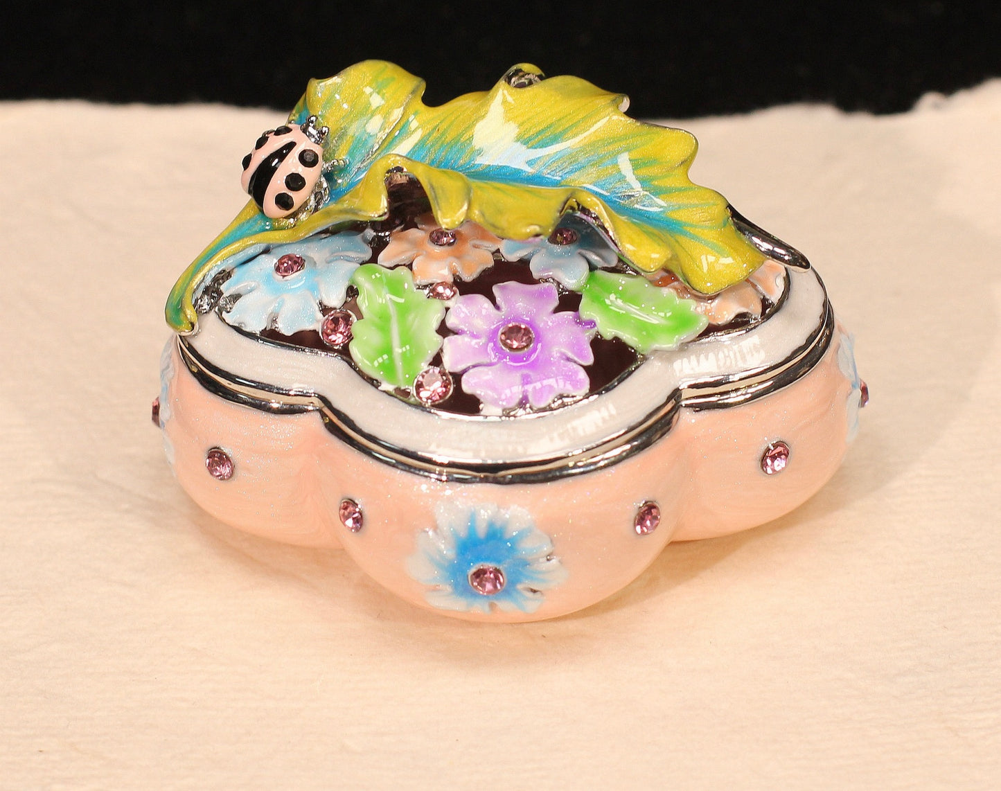 Hand Enameled Jewelry Box- Flower/Leaf/Ladybug Box(5*5*8 cm/2*2*3.1 inch;0.175 kg/6.2 oz)
