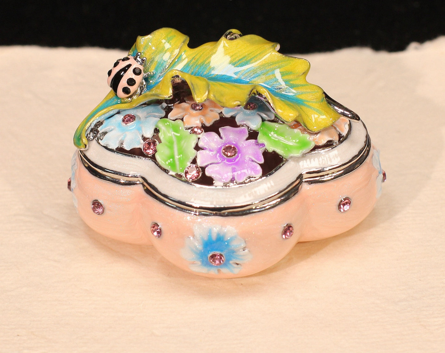 Hand Enameled Jewelry Box- Flower/Leaf/Ladybug Box(5*5*8 cm/2*2*3.1 inch;0.175 kg/6.2 oz)