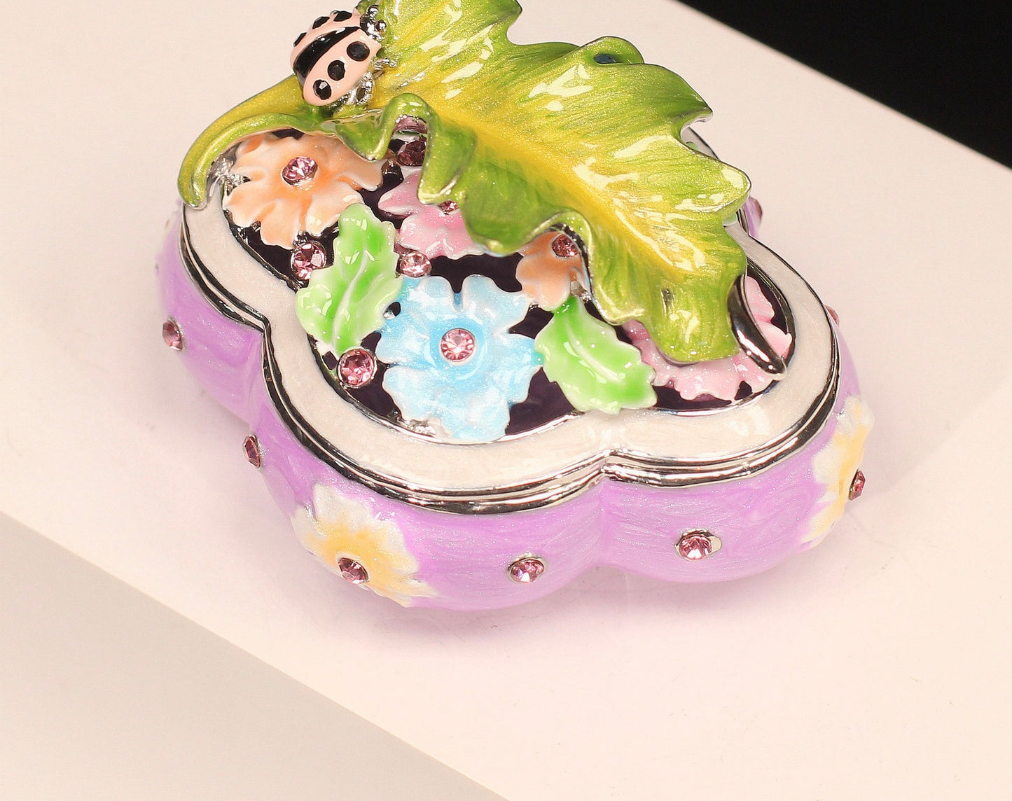 Hand Enameled Jewelry Box- Flower/Leaf/Ladybug Box(5*5*8 cm/2*2*3.1 inch;0.175 kg/6.2 oz)