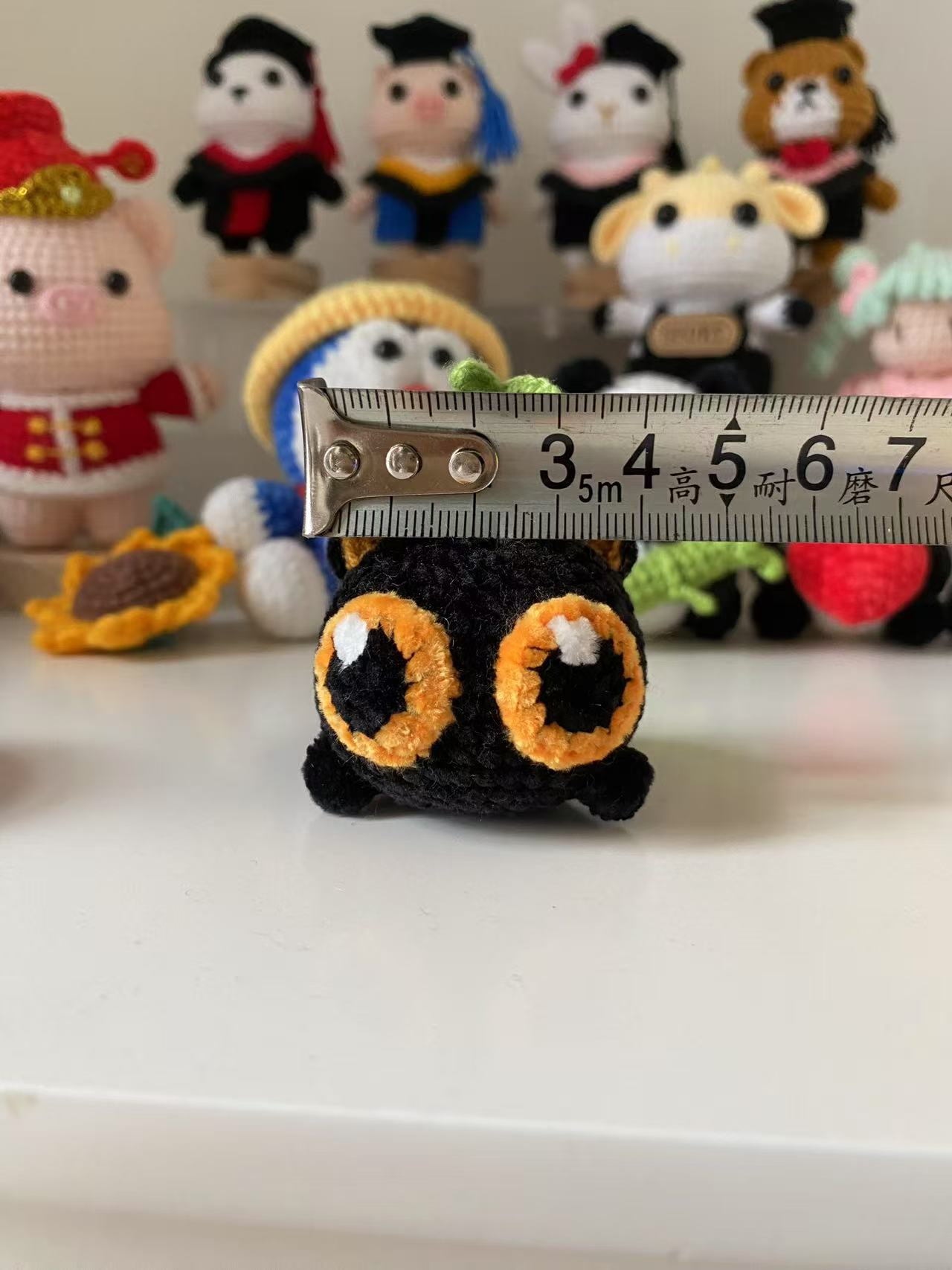 Crochet Black Cat with Fish Pot(4*7 cm/1.6*2.8 inch)