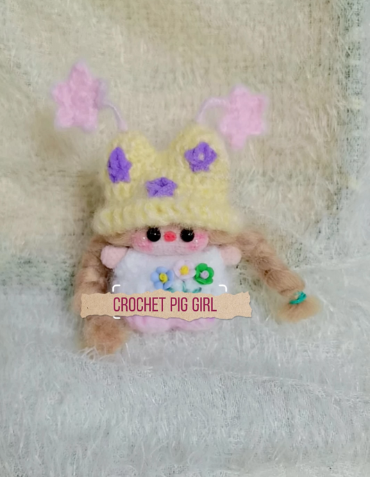 Crochet Magnetic Pig Girl/Head and Body can be Separated (Body Height:6 cm/2.4 inch)