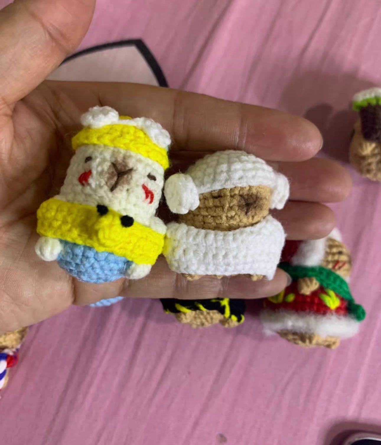 Crochet Capybara (5~7 cm/2~2.8 inch)