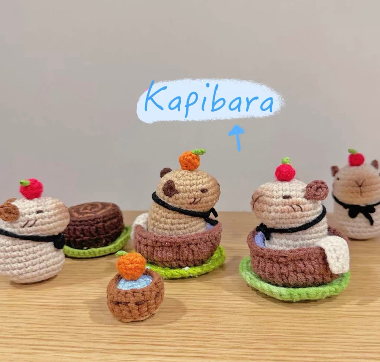 Crochet Capybara with Bathtub(6 cm/2.4 inch)