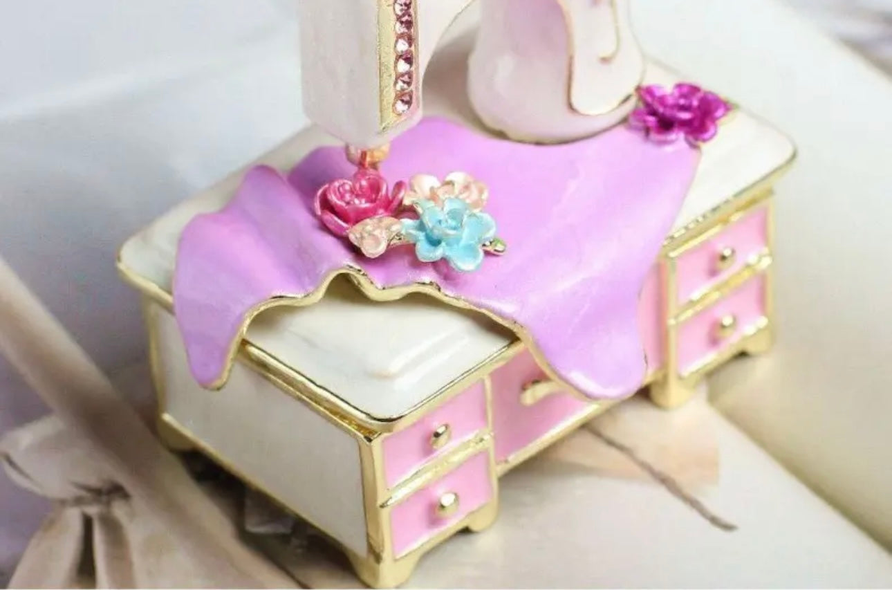 Hand Enameled Jewelry Box- Sewing Machine with Table(6.5*6.5 cm/2.6*2.6 inch)