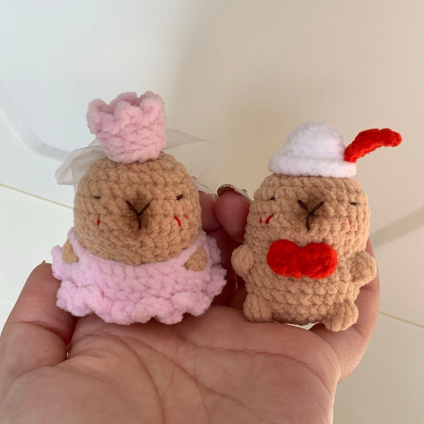 Crochet Capybara(5~7 cm/2~2.8 inch)