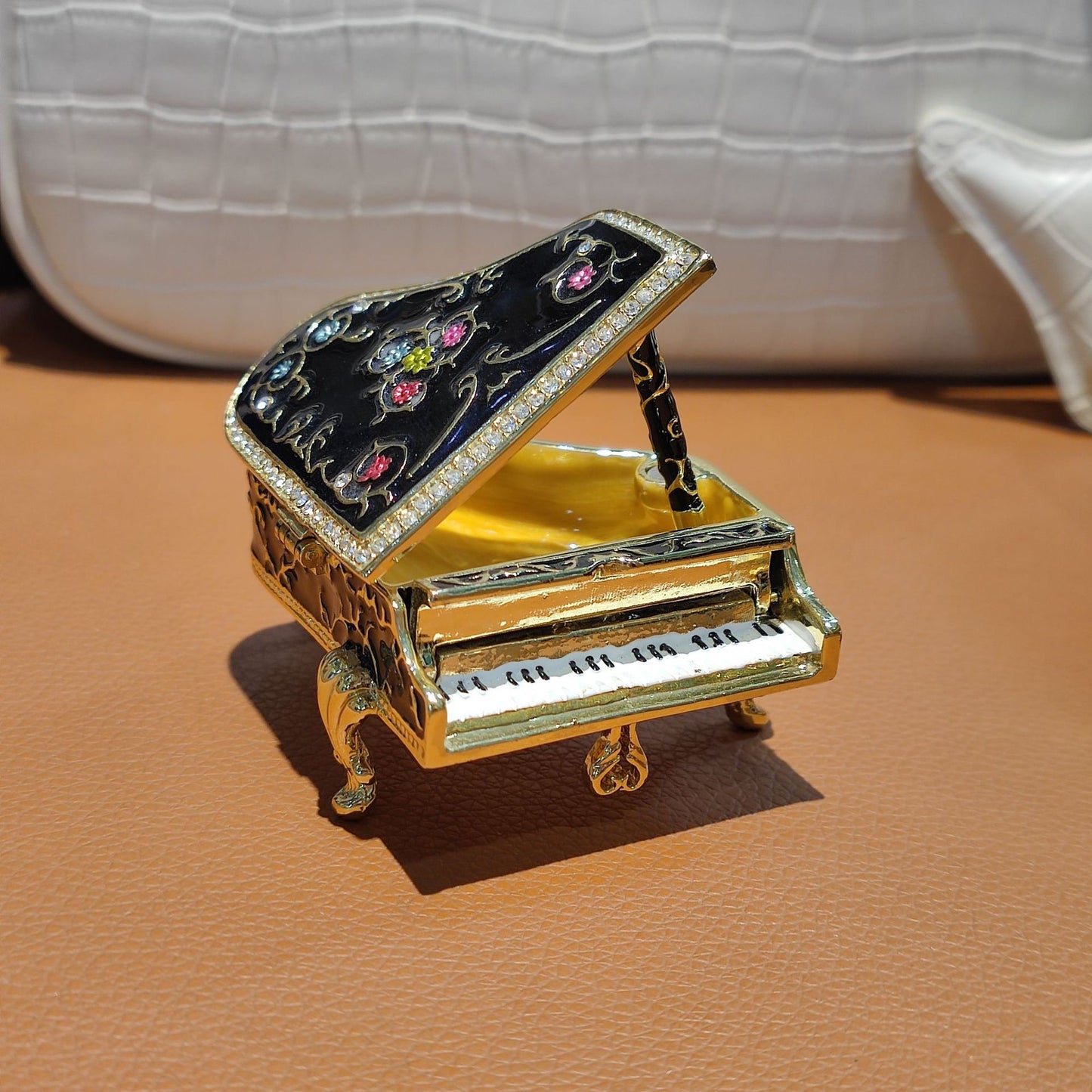 Hand Enameled Jewelry Box- Piano(6*6*7 cm/2.4*2.4*2.8 inch)