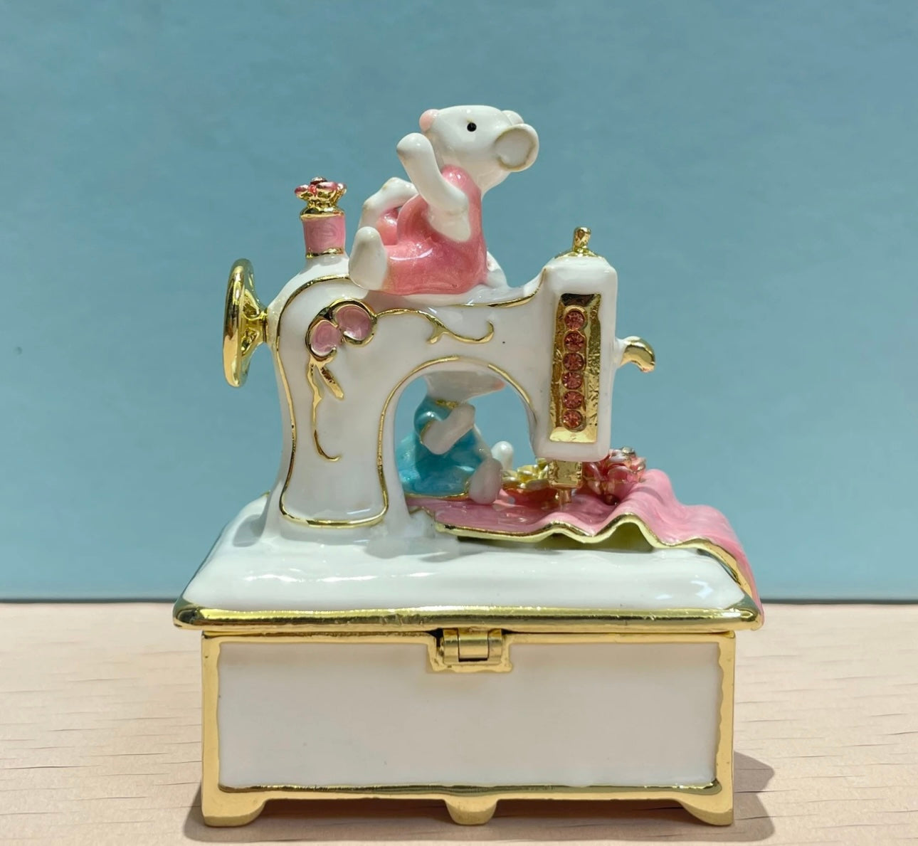 Hand Enameled Jewelry Box- Sewing Machine with Little Mouses(6.5*4.5*7.5 cm/2.6*1.8*3 inch)