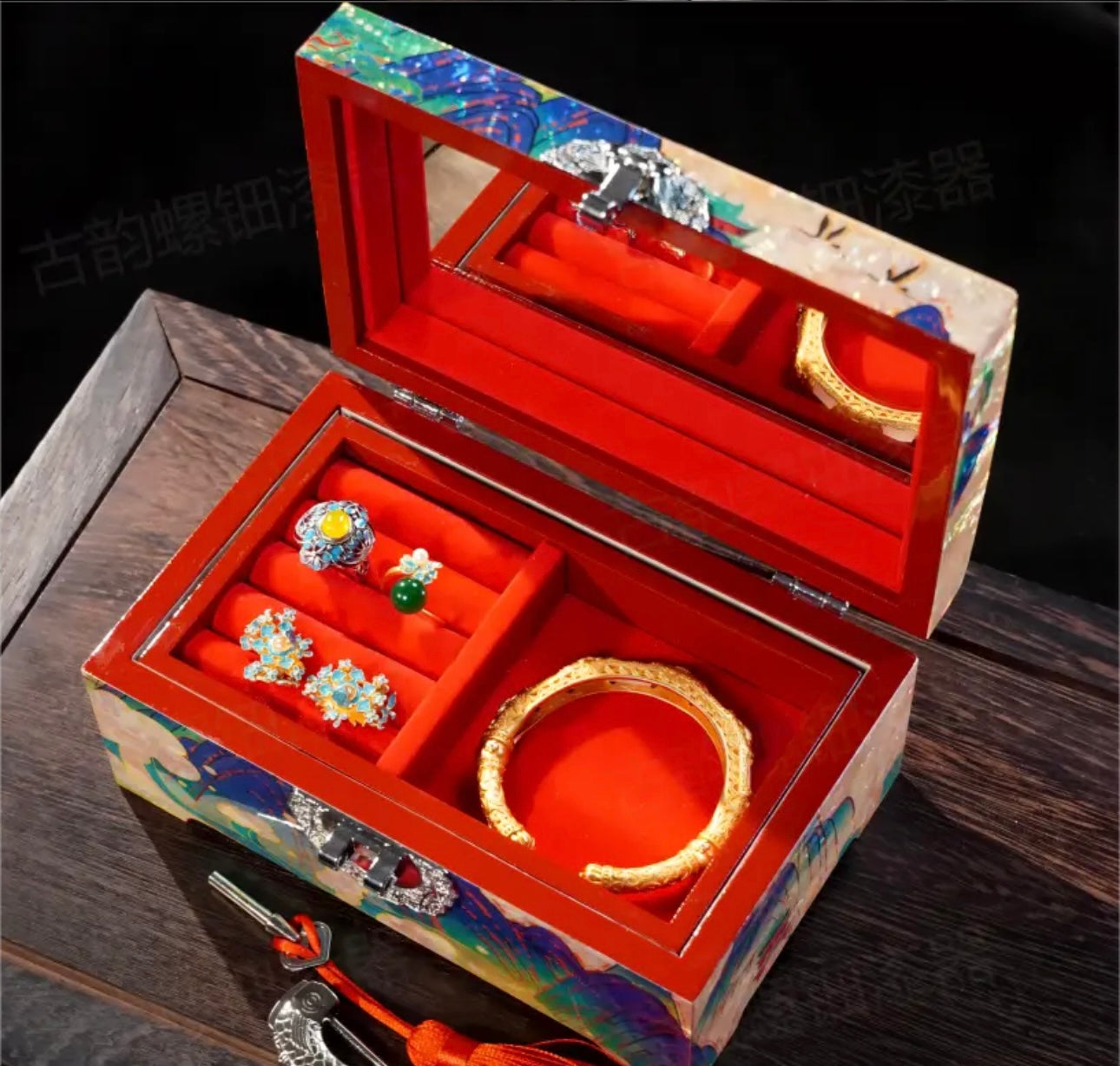 Mother of Pearl Wooden Jewelry Box- Deers/Mother of Pearl inside Box(21*10.5*10.5 cm/8.3*4.1*4.1 inch)