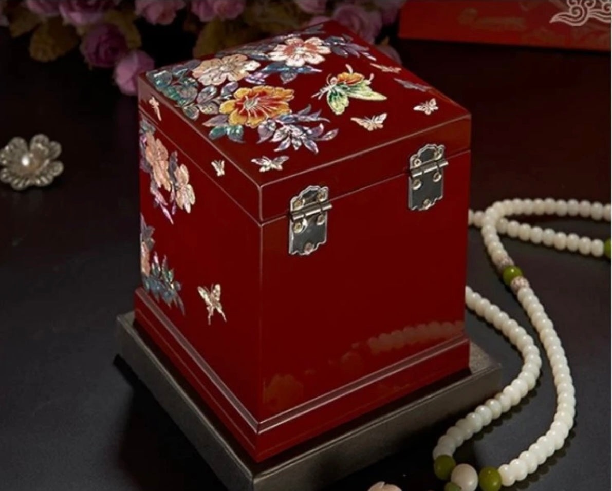 Mother of Pearl Wooden Jewelry Box- Butterfly(12*12*14 cm/4.7*4.7*5.5 inch)