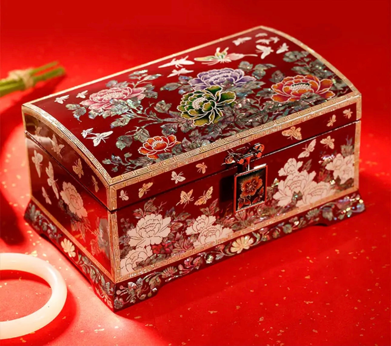 Mother of Pearl Wooden Jewelry Box- Butterfly and Peony(21*13.5*11 cm/8.3*5.3*4.3 inch)