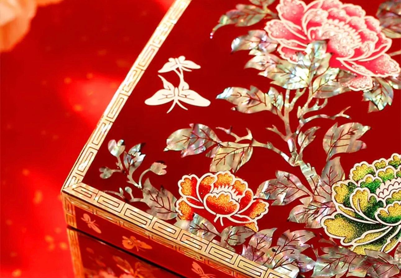 Mother of Pearl Wooden Jewelry Box- Butterfly and Peony(21*13.5*11 cm/8.3*5.3*4.3 inch)