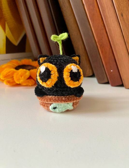 Crochet Black Cat with Fish Pot(4*7 cm/1.6*2.8 inch)
