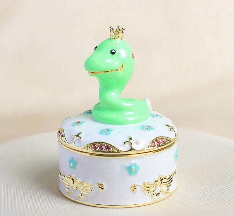 Hand Enameled Jewelry Box- Little Animals with Golden Crown(5.5*5.5*7 cm/2.2*2.2*2.8 inch)