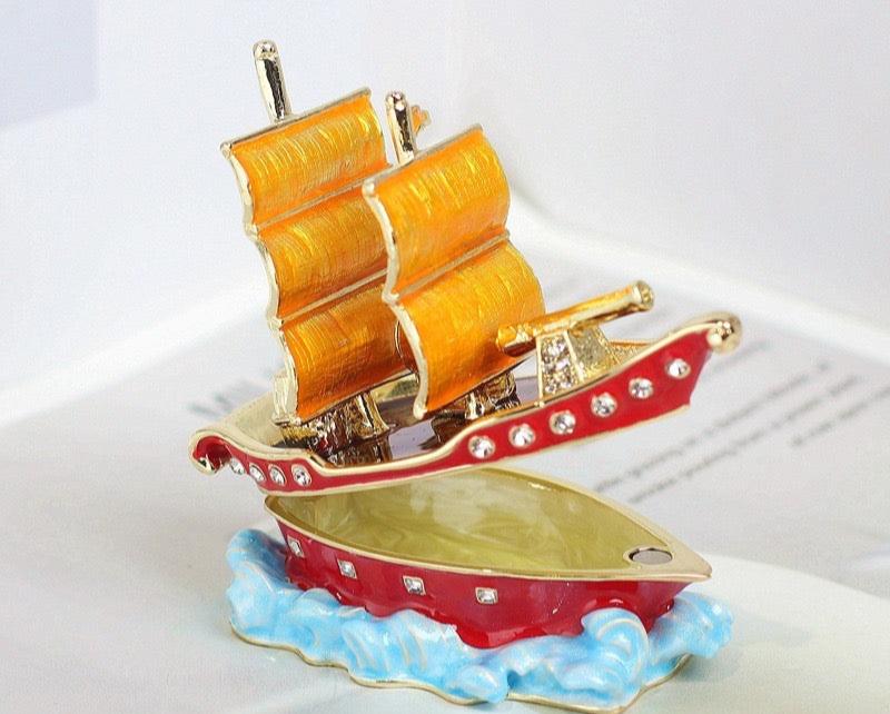 Hand Enameled Jewelry Box- Pirate Boat(7*7.5 cm/2.8*3 inch)