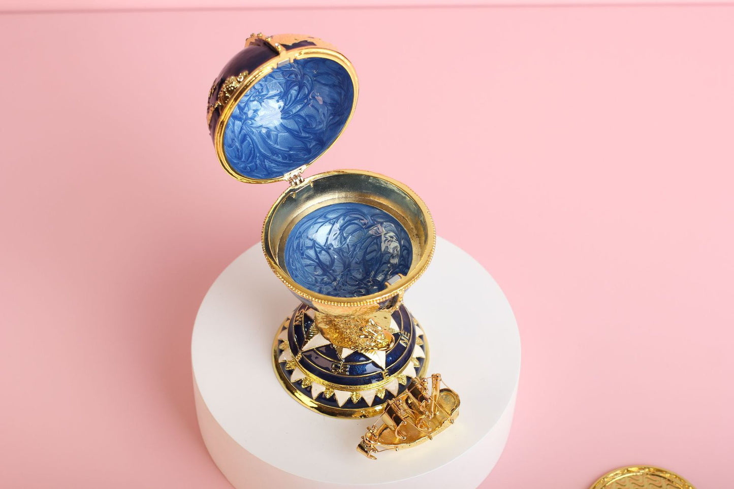 Hand Enameled Jewelry Box- Faberge Egg(8*8*15 cm/3.1*3.1*5.9 inch)