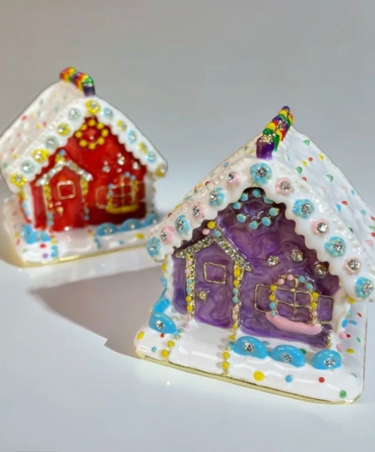 Hand Enameled Jewelry Box- SnowHouse(5*5.5 cm/2*2.2 inch)