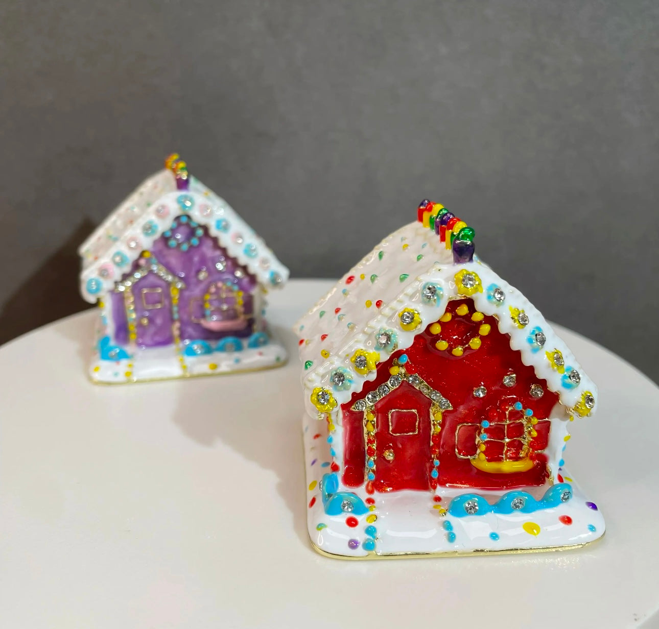 Hand Enameled Jewelry Box- SnowHouse(5*5.5 cm/2*2.2 inch)